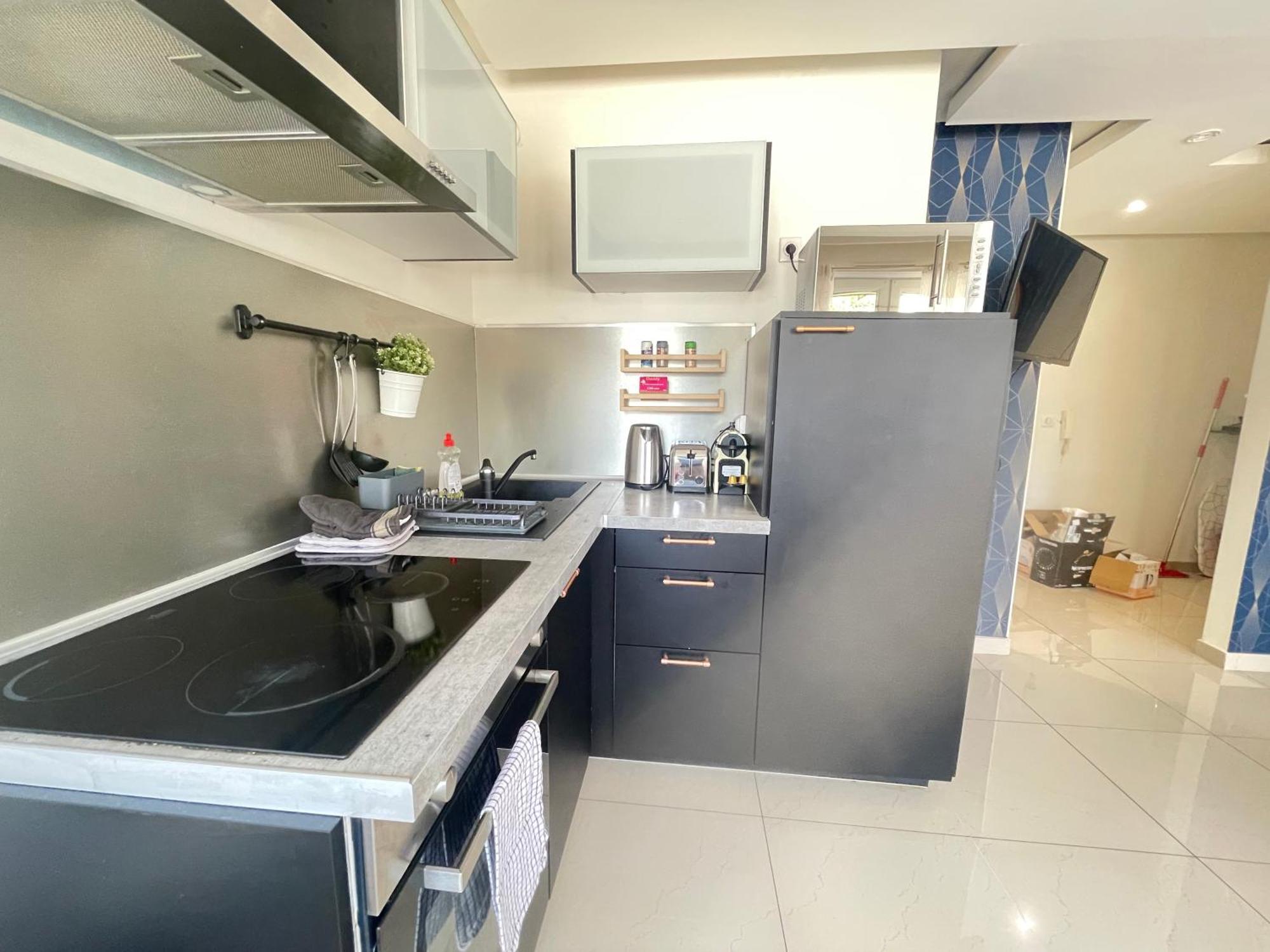 Plantiere - Studio Centre Quartier Queuleu - 2 Personnes Apartment เมซ์ ภายนอก รูปภาพ